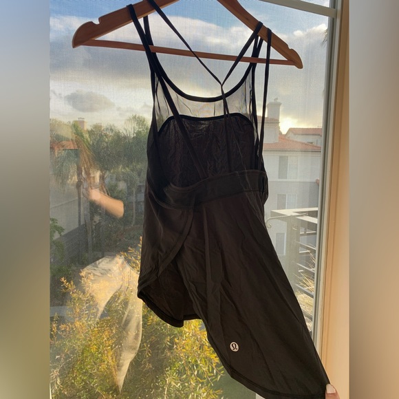Lululemon Strappy Mesh Tank Top - Picture 3 of 4